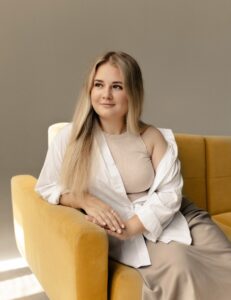 Артемова Алина Тарасовна